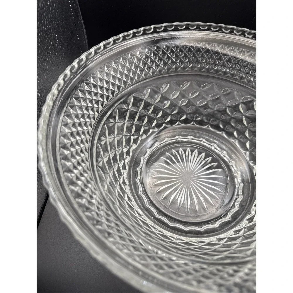Vintage Anchor Hocking Wexford Clear Glass Salad Bowl Punch Bowl Stand 9.5